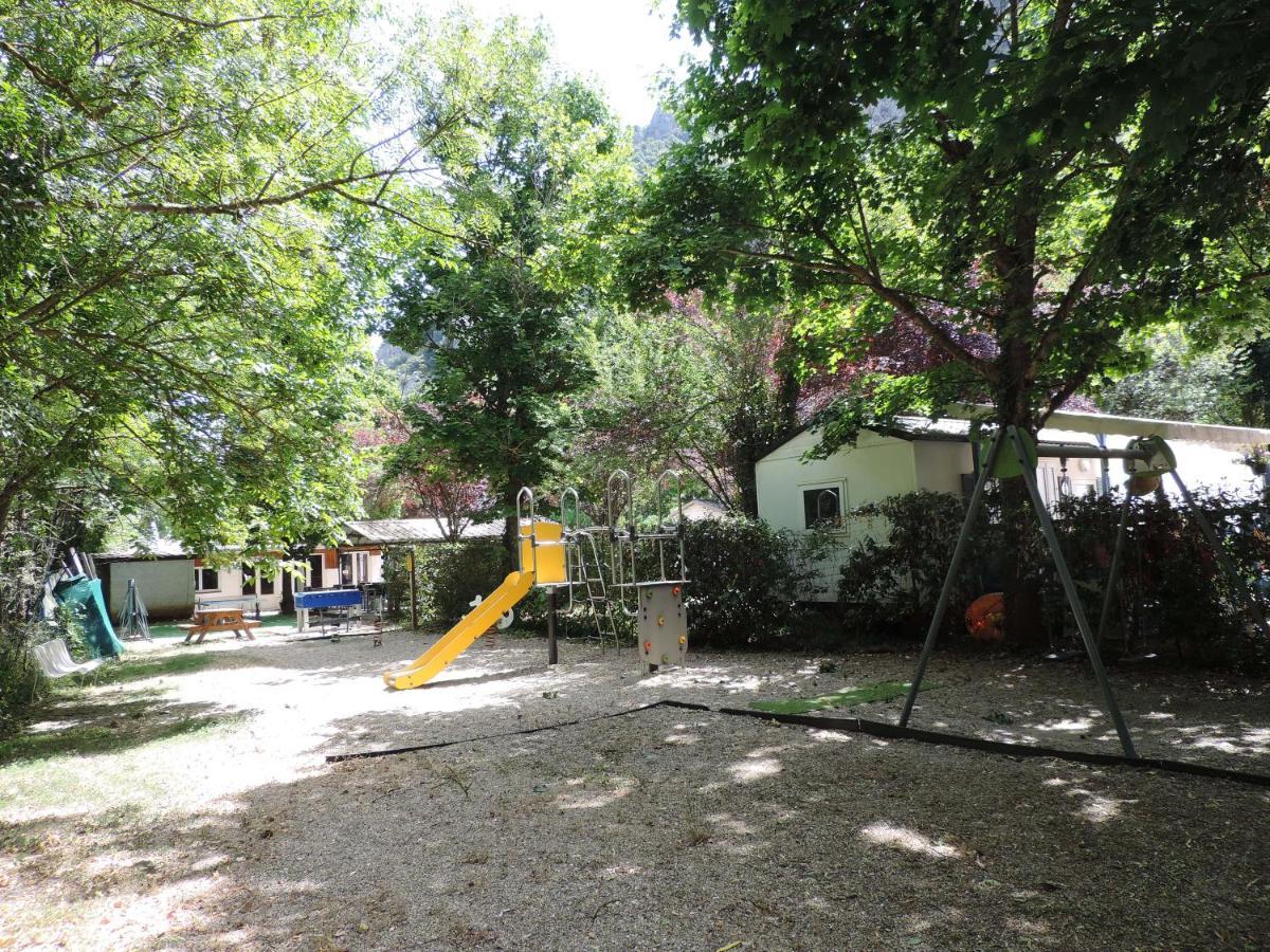 Mobil Home Dans Camping 3 Etoiles Mas De Lastourg Avec Piscine,Snack, Villefranche-de-Conflent Buitenkant foto